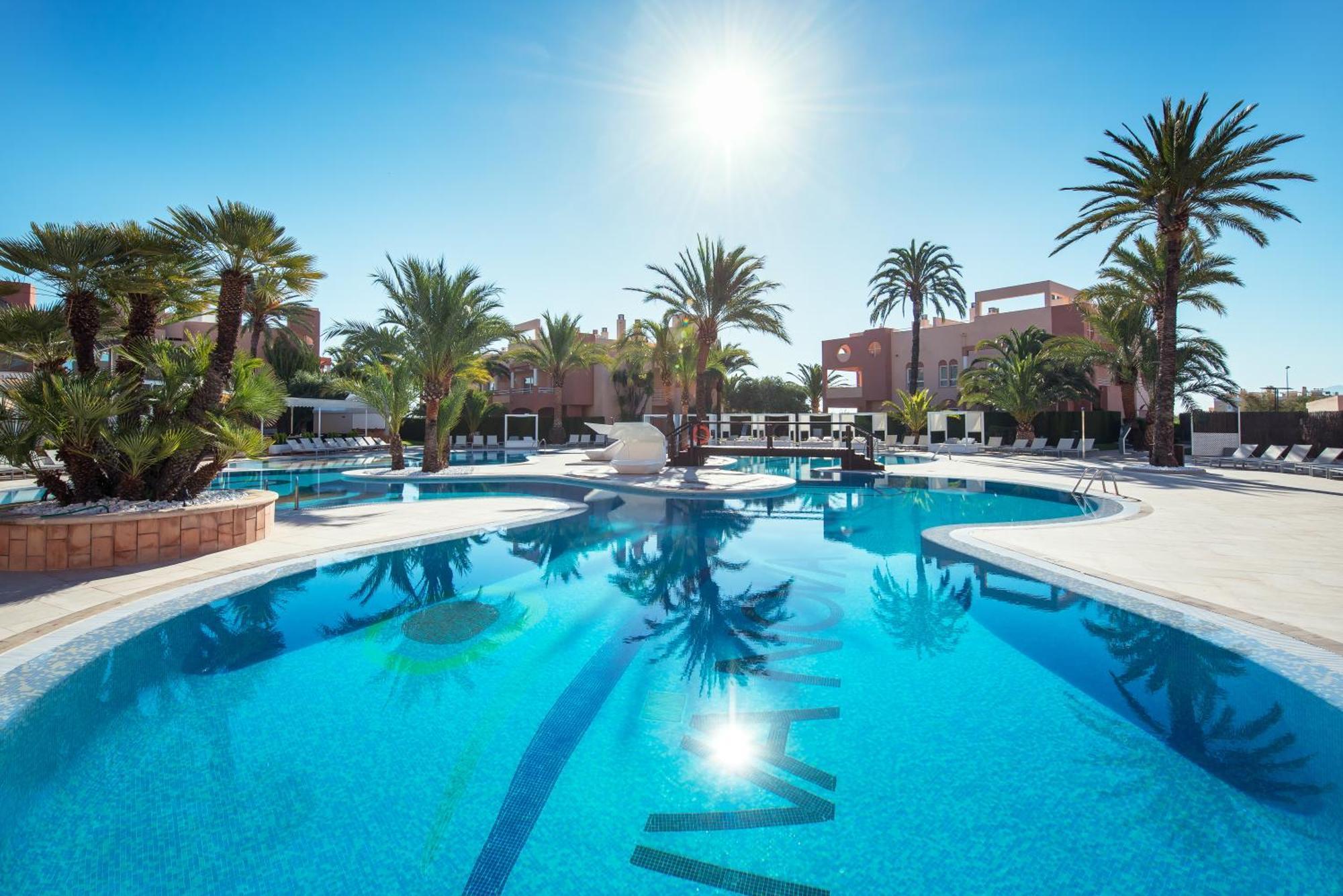 Hotel Nova & Golf 4*